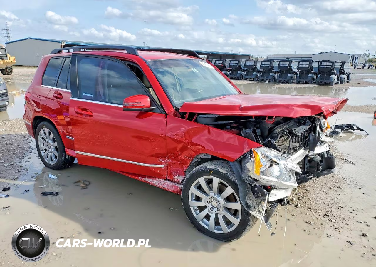 2010 Mercedes-Benz Glk 350 VIN:WDCGG5GB5AF384347 - 4