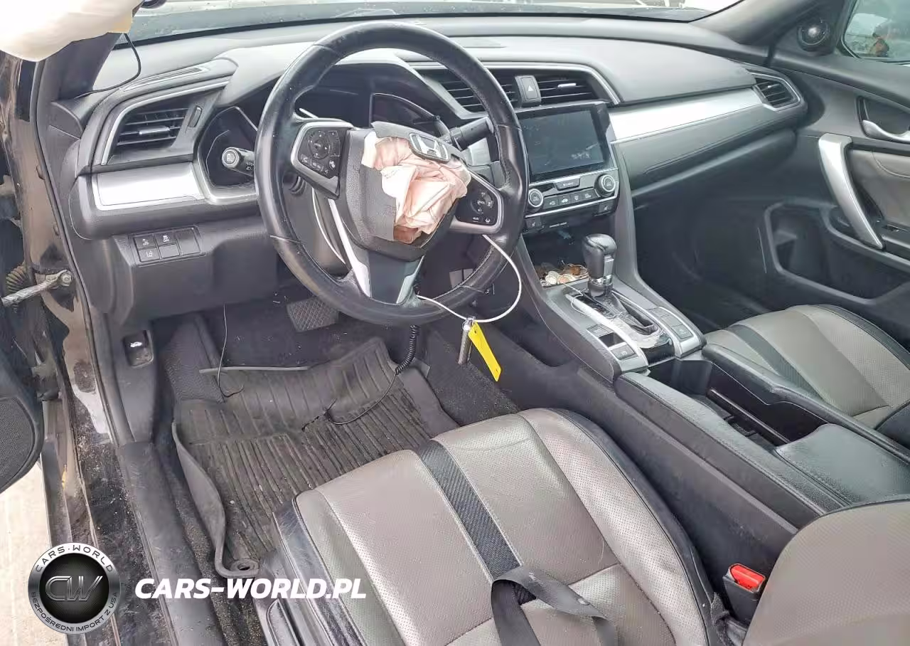 2018 Honda Civic Touring VIN:2HGFC3B97JH351775 - 8