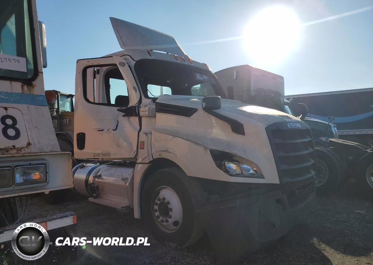 2021 Freightliner Cascadia 126 Semi Truck