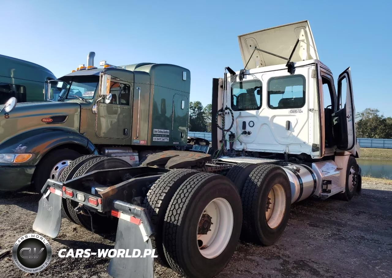 2021 Freightliner Cascadia 126 Semi Truck VIN:3AKJHLDV4MSMS2942 - 4