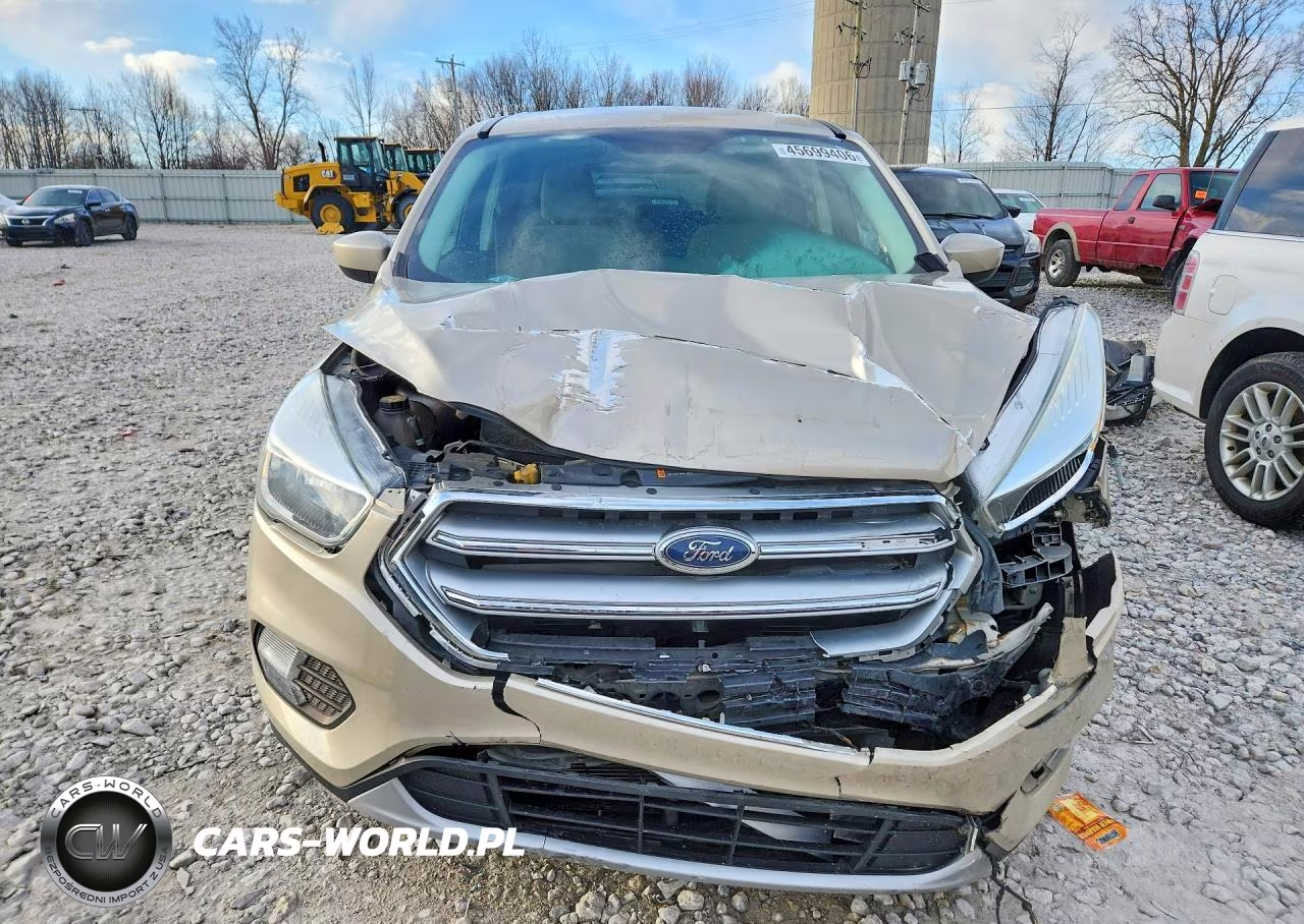 2017 Ford Escape Se VIN:1FMCU9GDXHUD26953 - 5