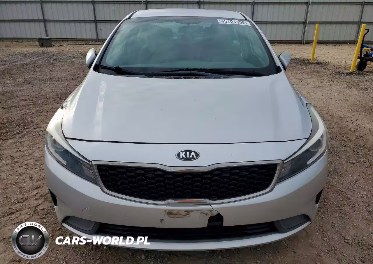 2017 Kia Forte Lx VIN:3KPFL4A75HE078135 - 5