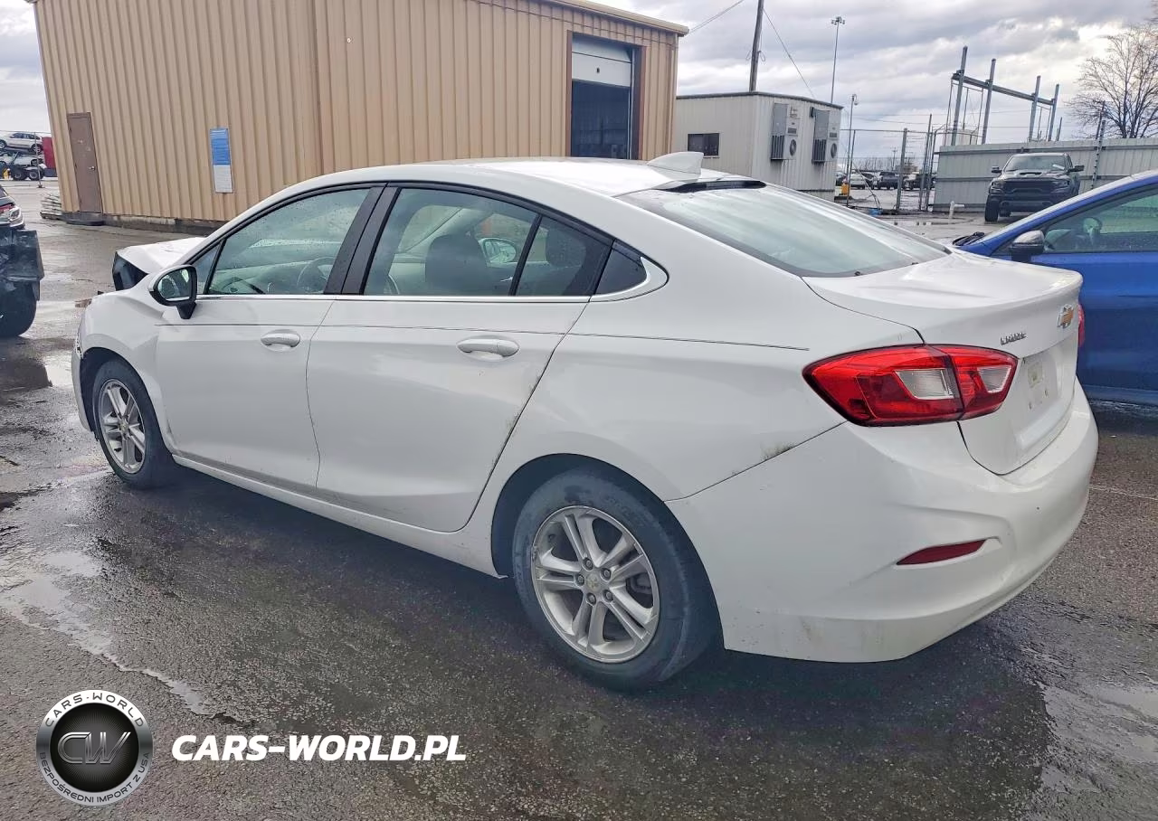 2017 Chevrolet Cruze Lt VIN:1G1BE5SMXH7270680 - 2
