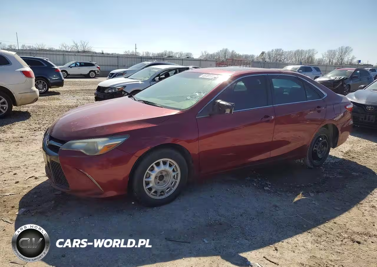 2016 Toyota Camry Xse