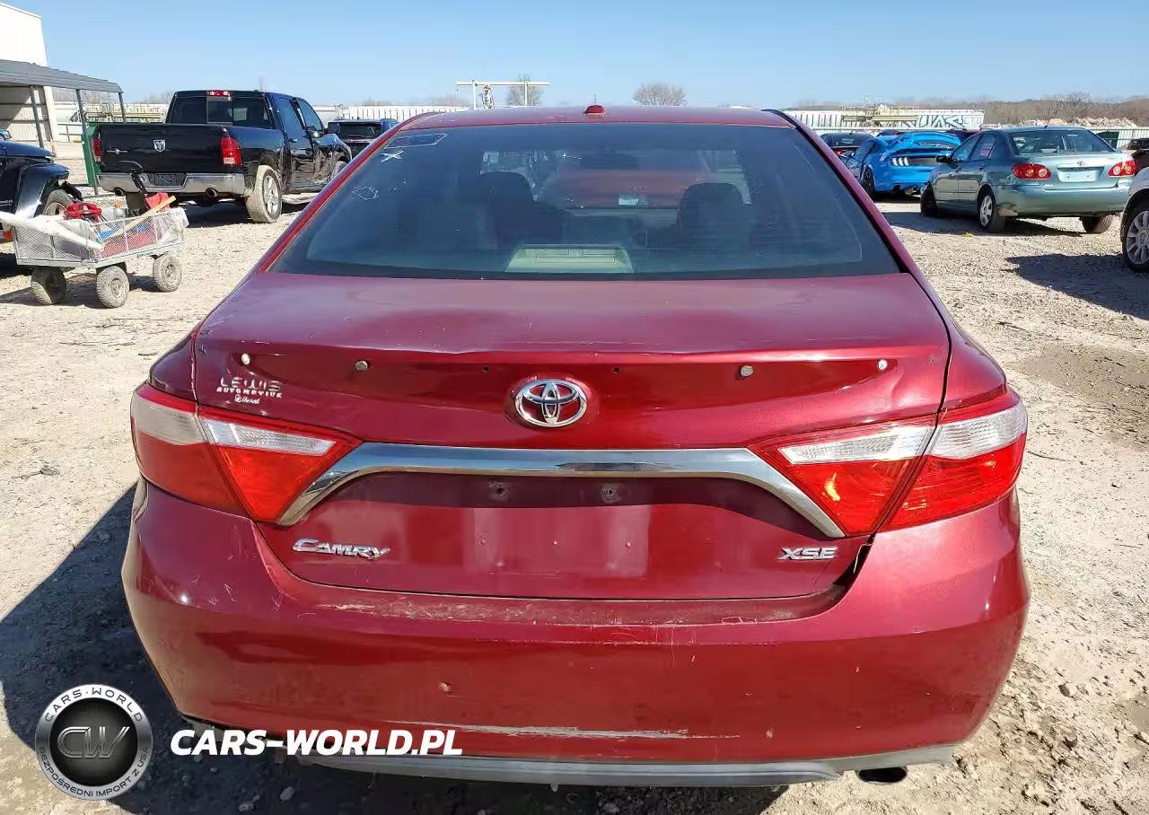 2016 Toyota Camry Xse VIN:4T1BF1FK4GU546319 - 6