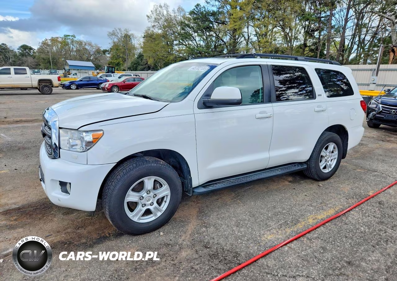 2013 Toyota Sequoia Sr5
