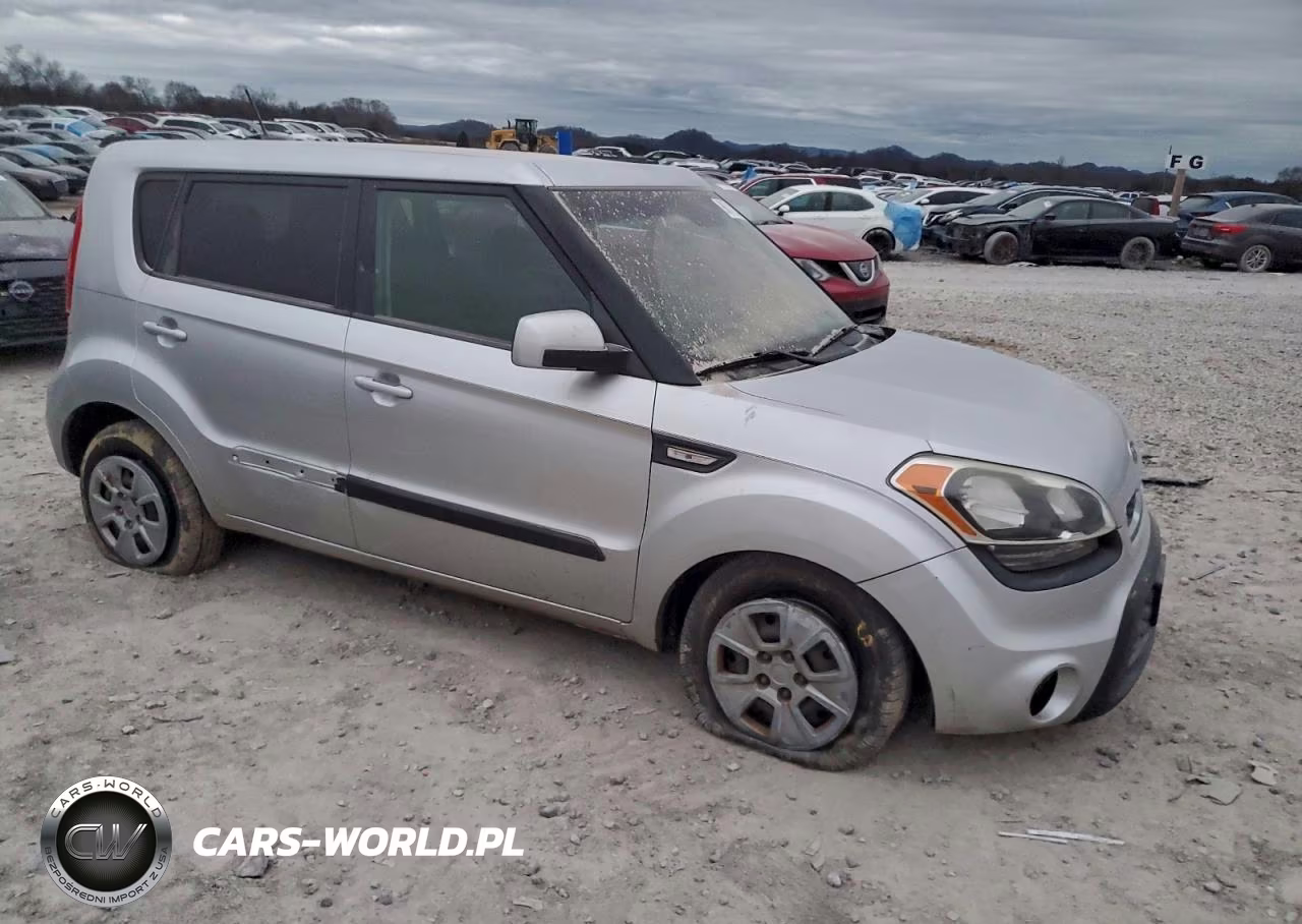2012 Kia Soul VIN:KNDJT2A58C7459077 - 4