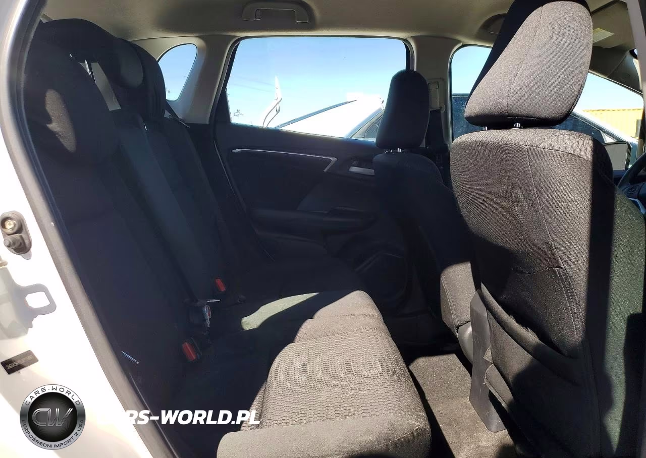 2020 Honda Fit Lx VIN:3HGGK5H48LM715883 - 10
