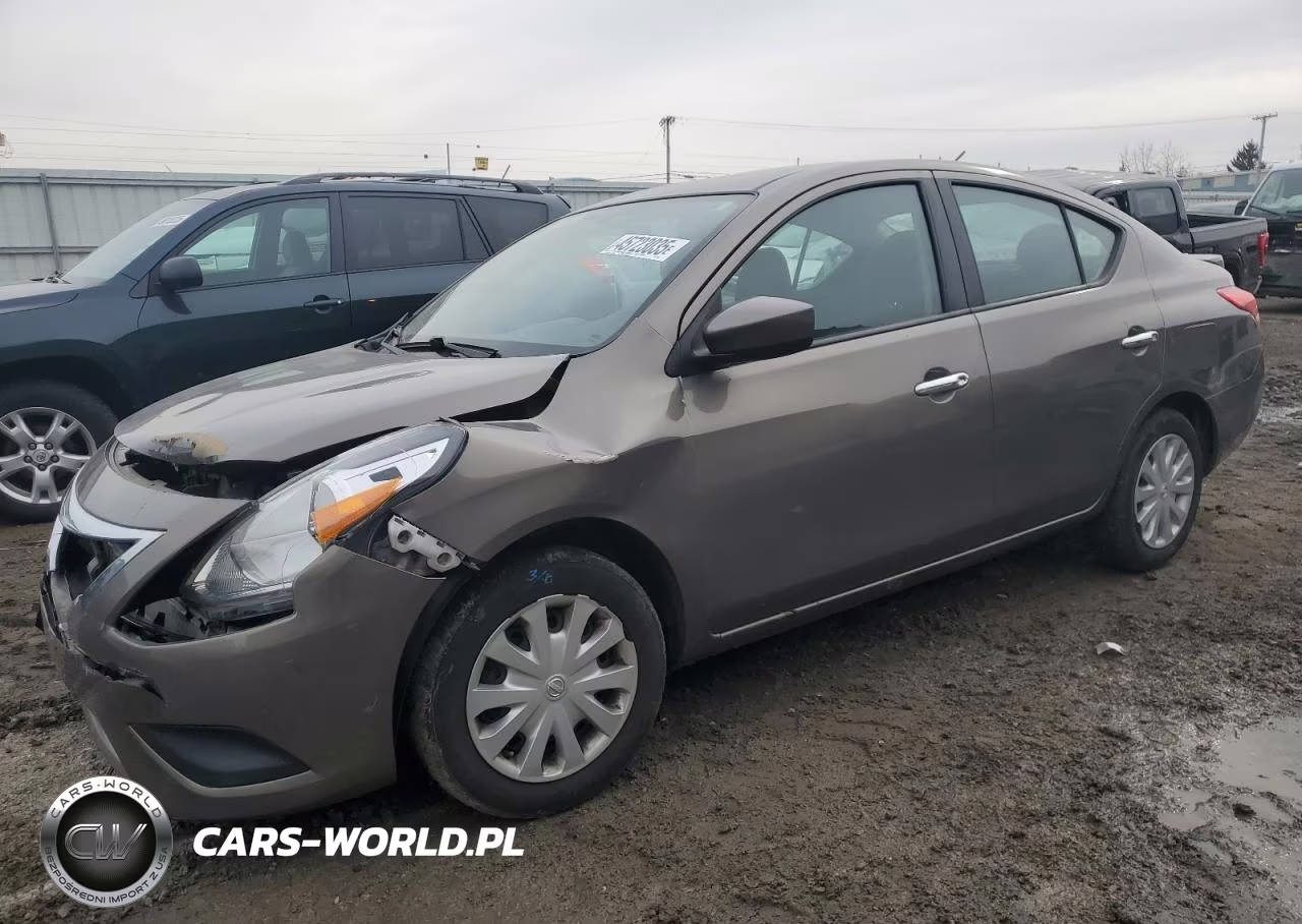2015 Nissan Versa S