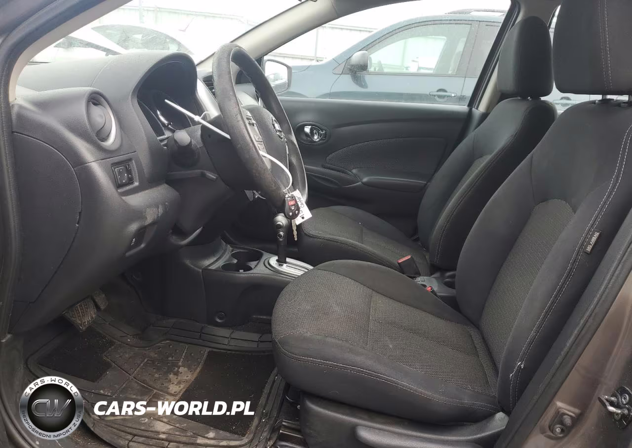 2015 Nissan Versa S VIN:3N1CN7AP1FL832576 - 7