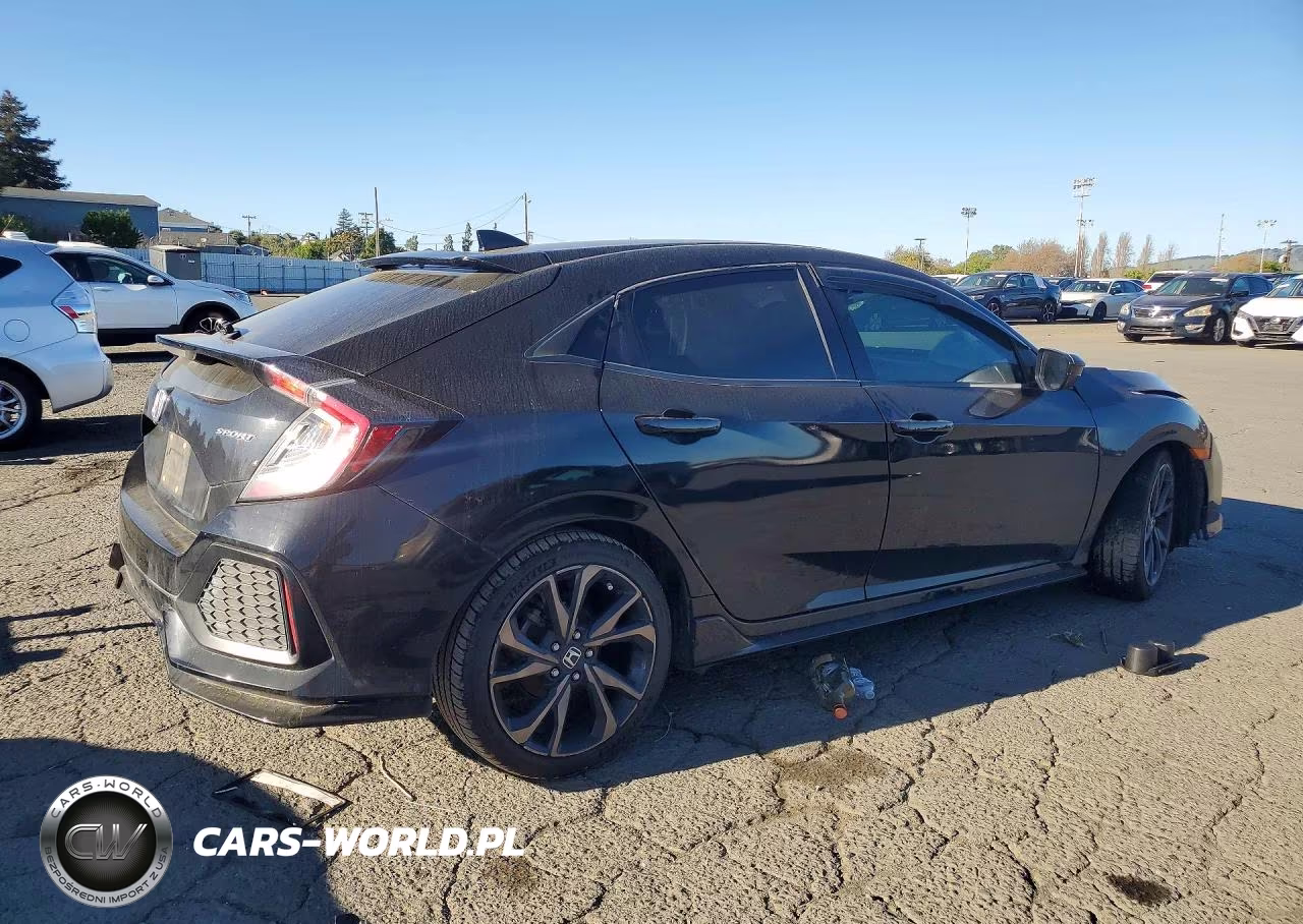2018 Honda Civic Sport VIN:SHHFK7H47JU427262 - 3