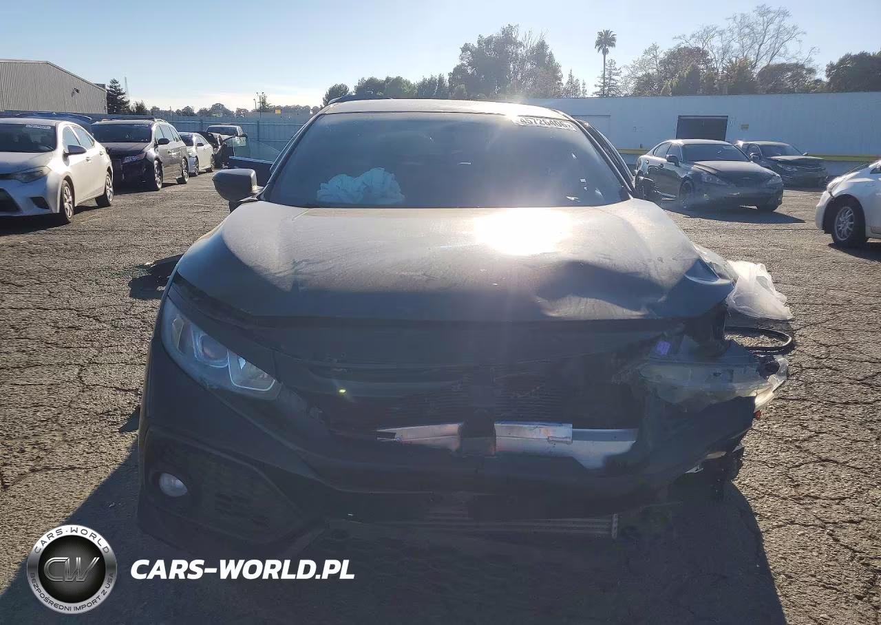 2018 Honda Civic Sport VIN:SHHFK7H47JU427262 - 5