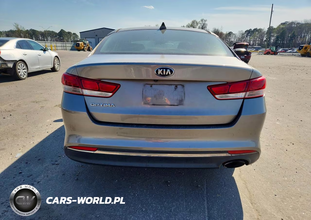 2017 Kia Optima Lx VIN:5XXGT4L30HG139574 - 6