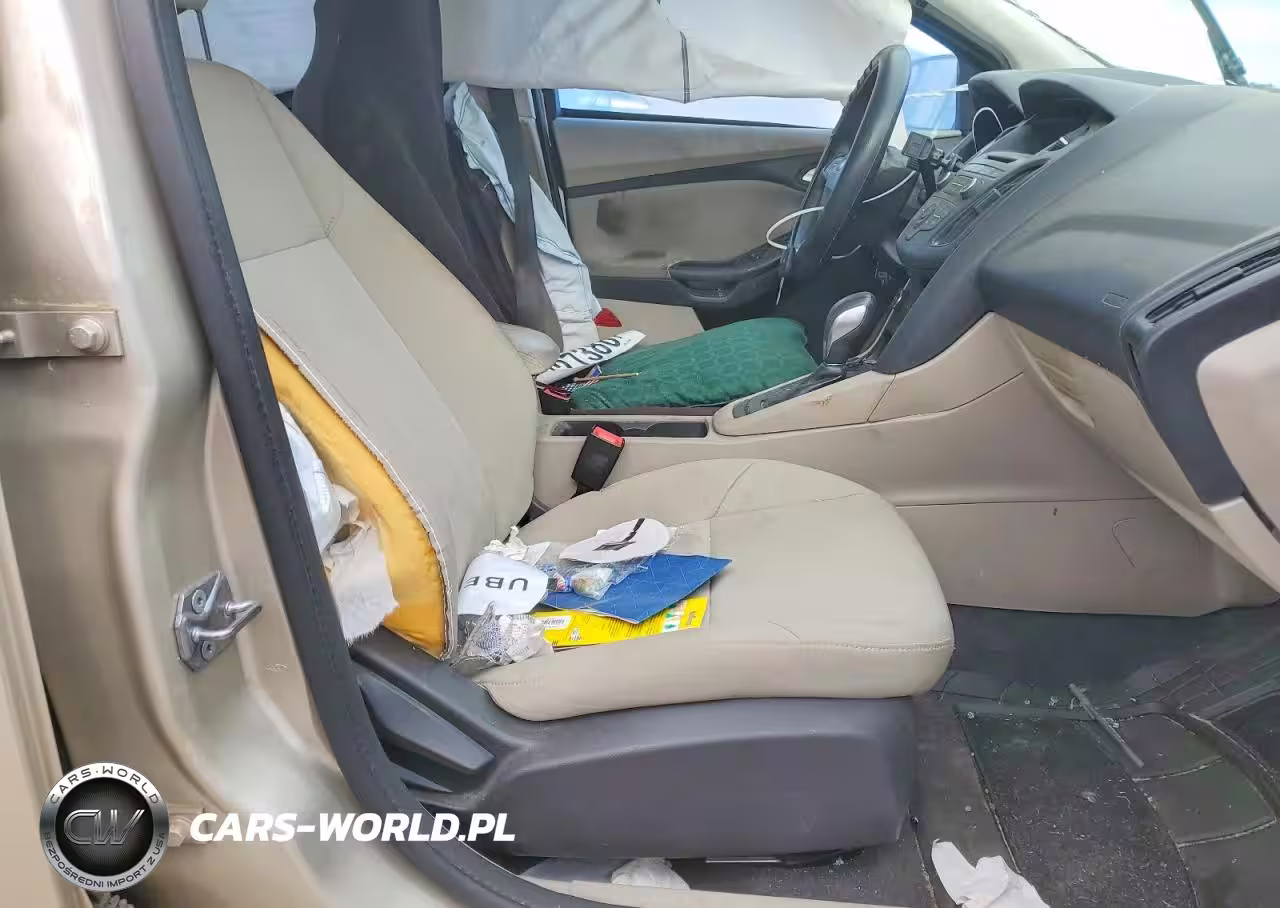 2017 Ford Focus Se VIN:1FADP3F25HL274821 - 7