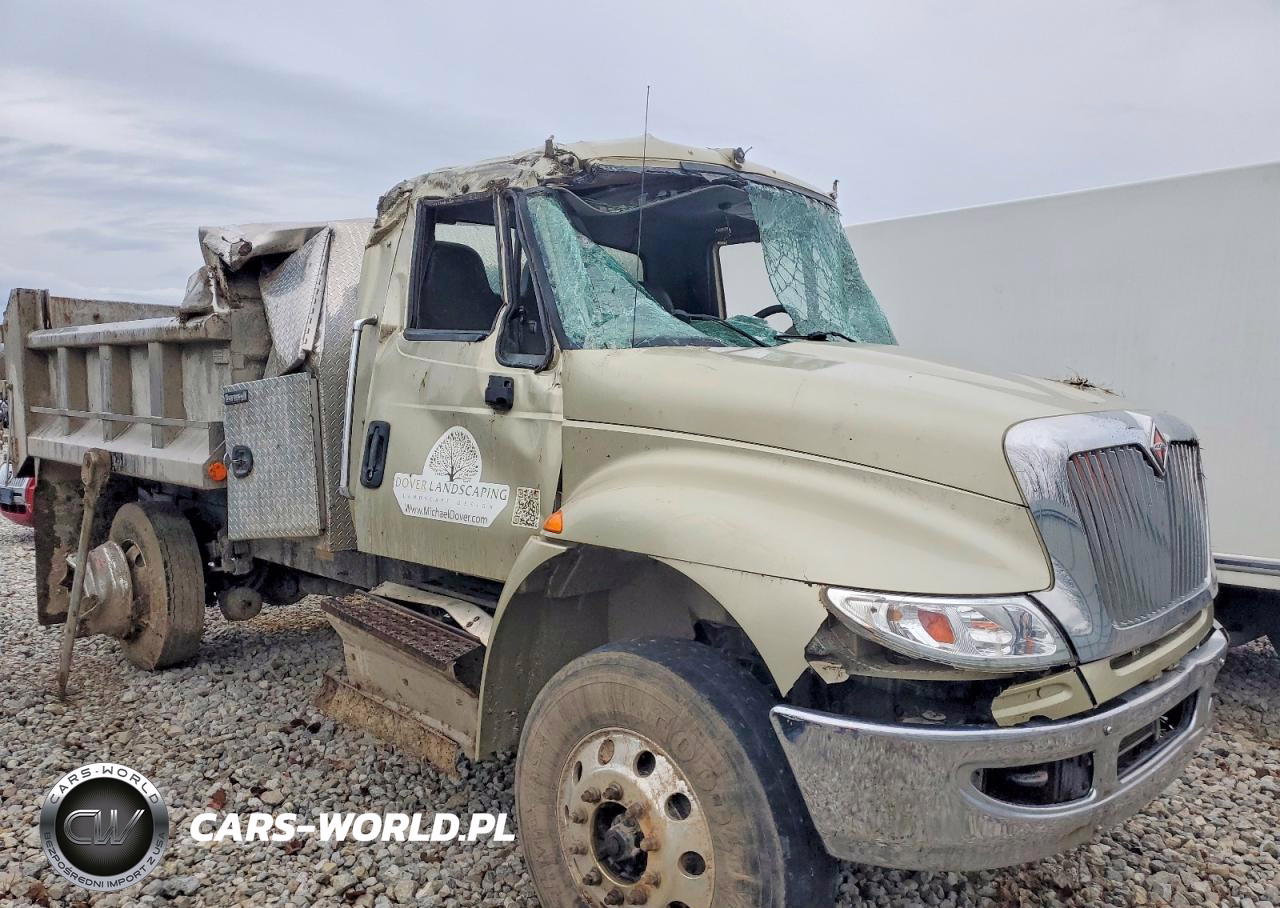 2018 International 4300 Dump Truck