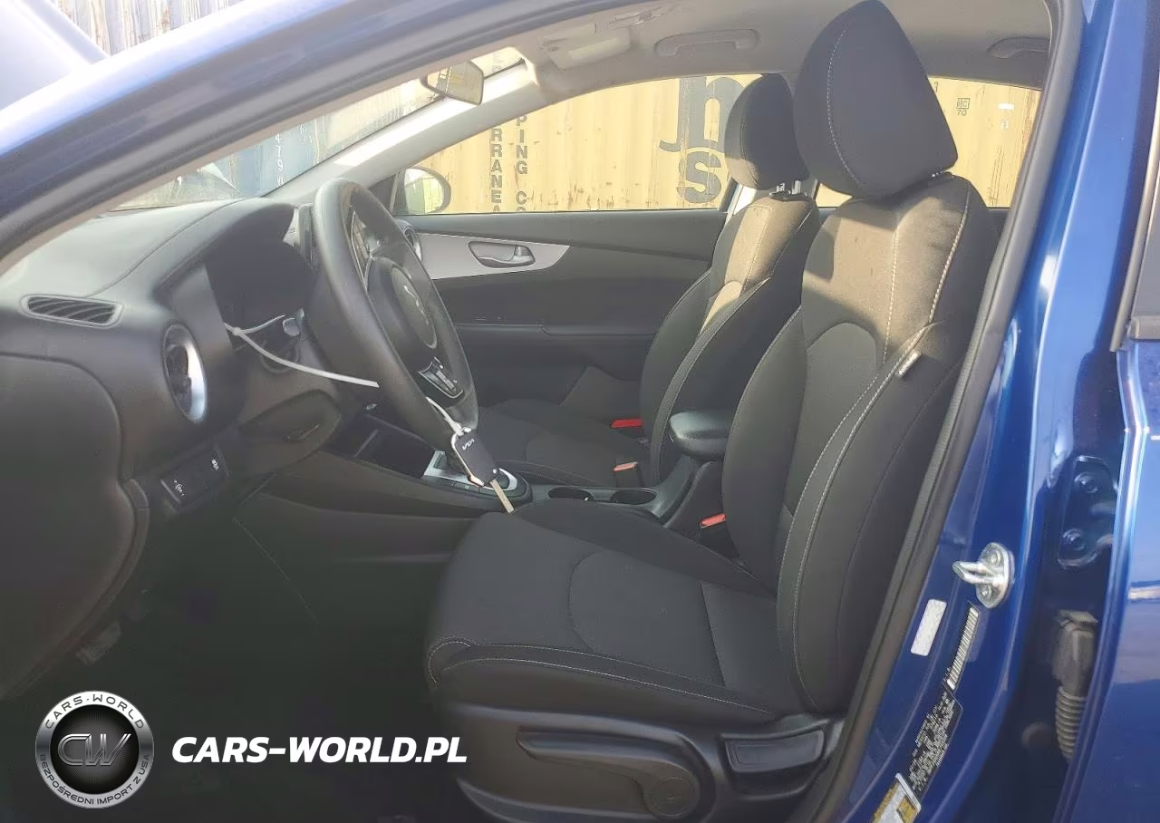 2024 Kia Forte Lxs VIN:3KPF24AD0RE753304 - 7