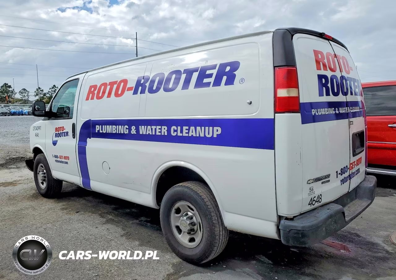2012 Chevrolet Express G2500 VIN:1GCWGFCA8C1196796 - 2