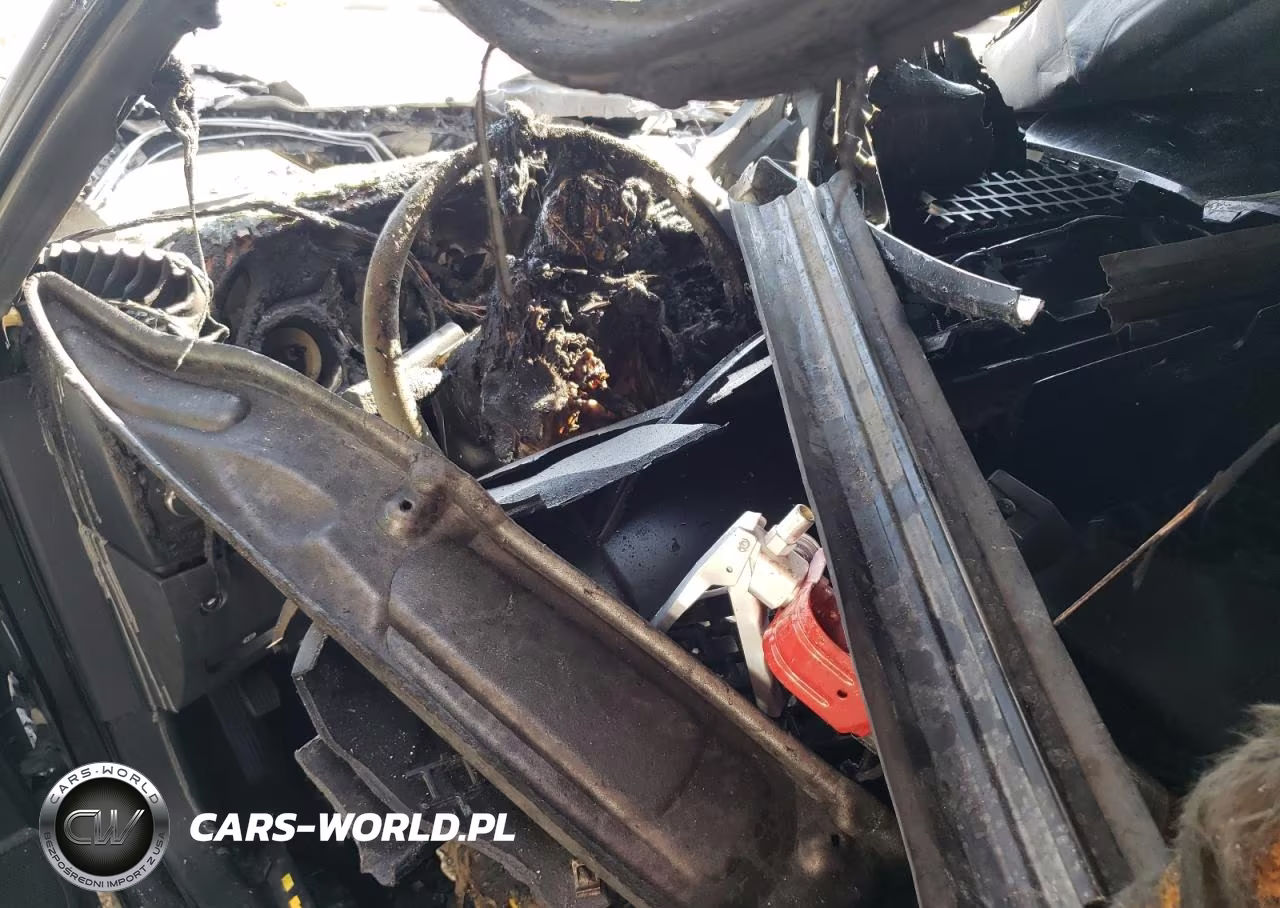 2014 Dodge Challenger R-T VIN:2C3CDYBT2EH247499 - 9