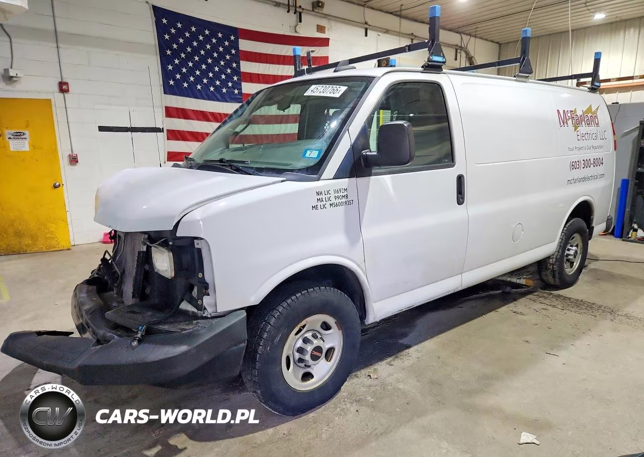 2017 GMC Savana Utility - Service Van