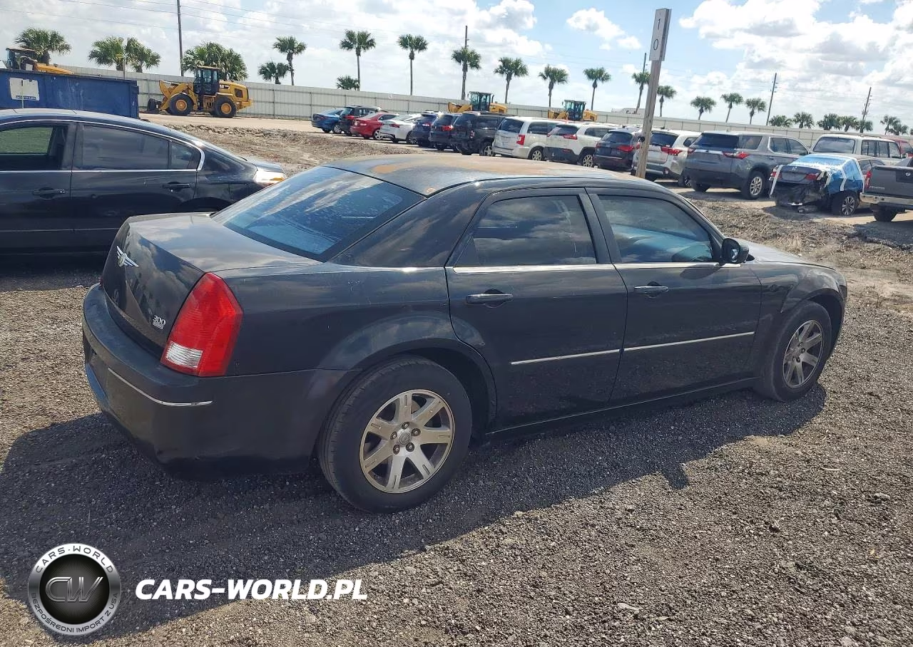 2006 Chrysler 300 Touring VIN:2C3KA53GX6H524373 - 3