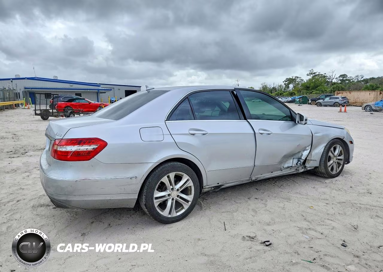 2010 Mercedes-Benz E 350 4Matic VIN:WDDHF8HB5AA096814 - 3