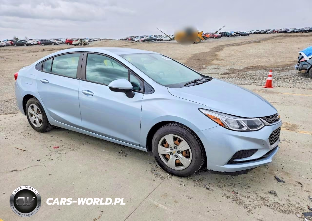 2017 Chevrolet Cruze Ls VIN:3G1BC5SM2HS552898 - 4