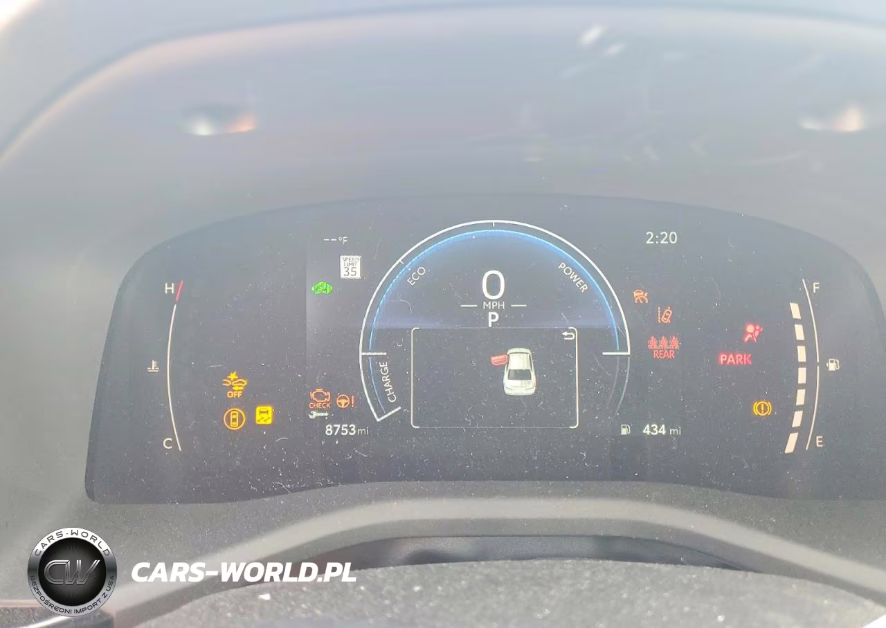 2025 Toyota Camry Le VIN:4T1DAACK8SU158854 - 9