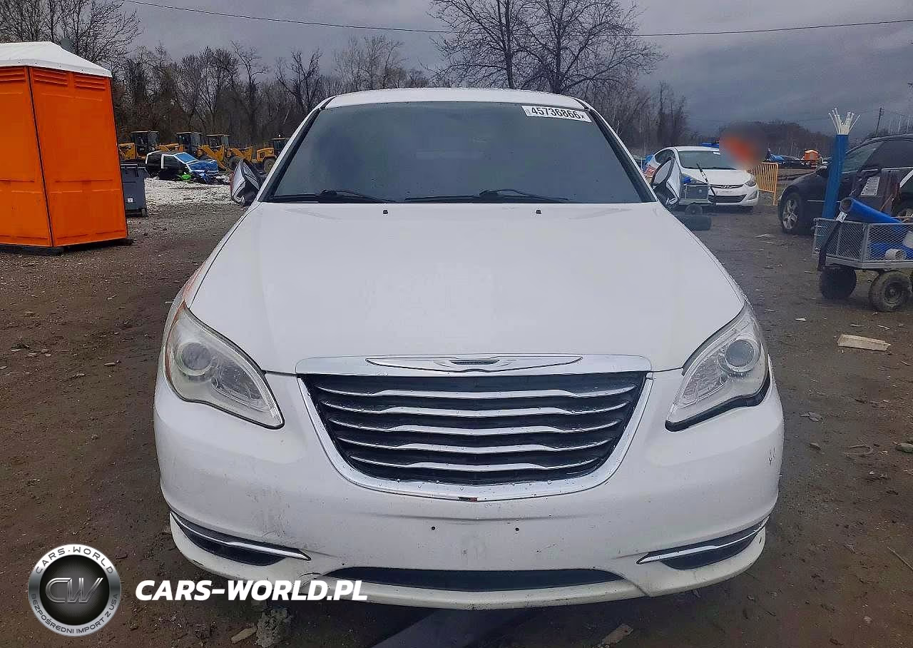 2014 Chrysler 200 Limited VIN:1C3CCBCG3EN156279 - 5