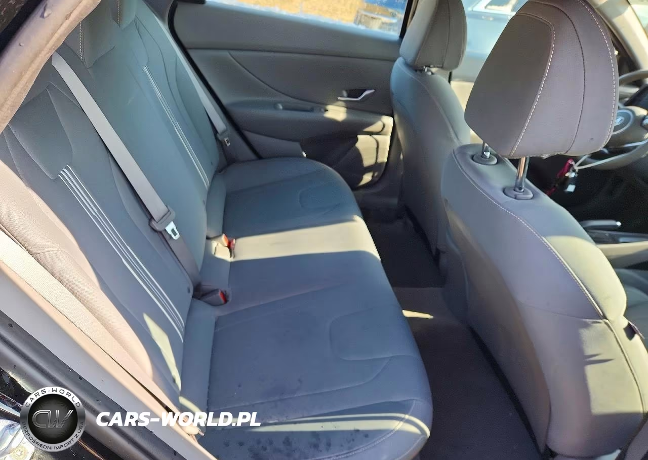 2021 Hyundai Elantra Sel VIN:5NPLM4AG6MH040659 - 10