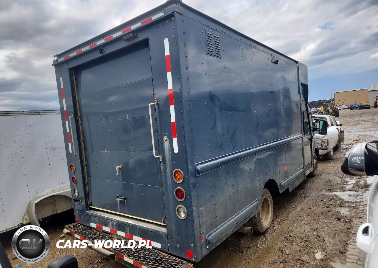 2021 Ford Transit Delivery Truck VIN:1FDDF6P8XMKA34824 - 3