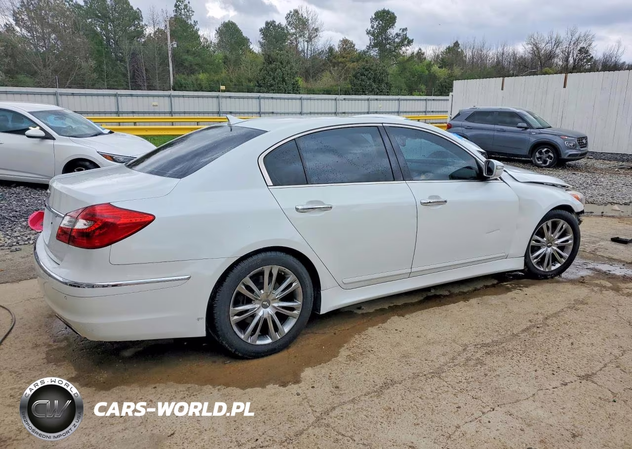 2012 Hyundai Genesis 3.8L V6 VIN:KMHGC4DD4CU208370 - 3