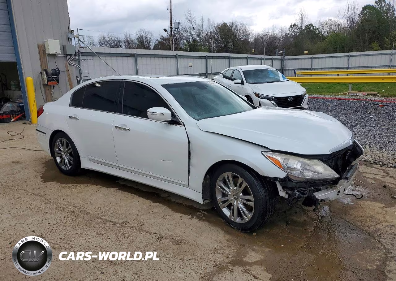 2012 Hyundai Genesis 3.8L V6 VIN:KMHGC4DD4CU208370 - 4