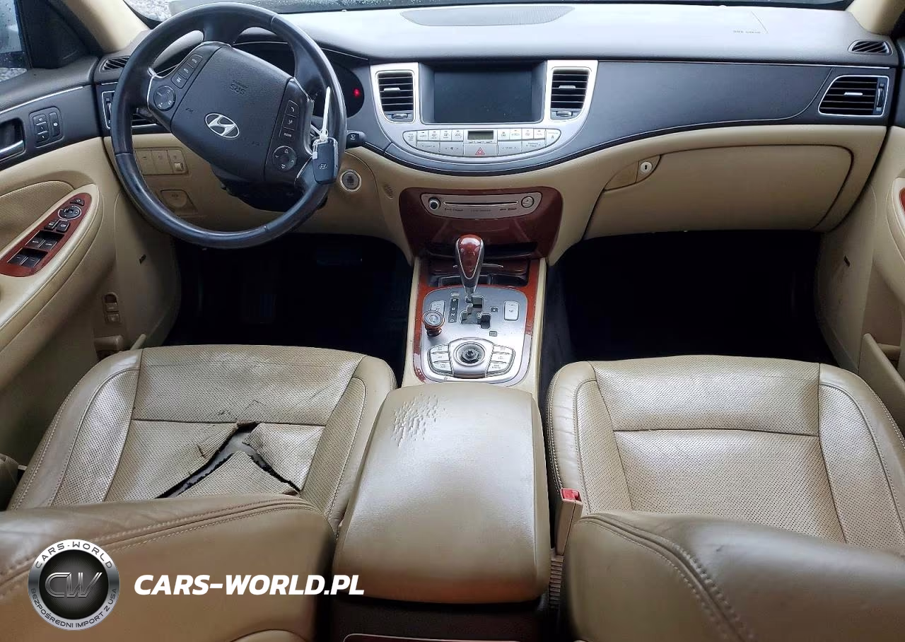 2012 Hyundai Genesis 3.8L V6 VIN:KMHGC4DD4CU208370 - 8