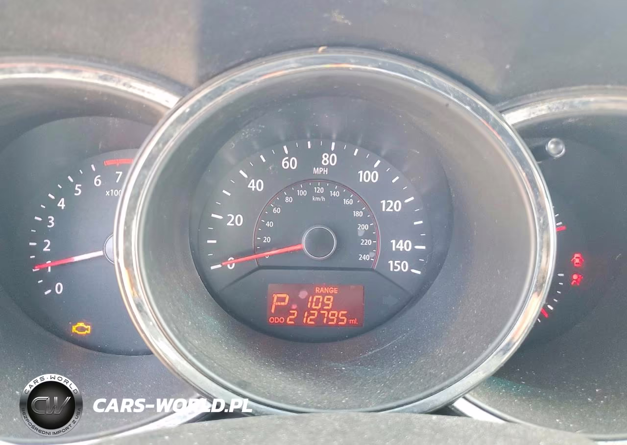 2012 Kia Sorento Lx VIN:5XYKTDA65CG230934 - 9