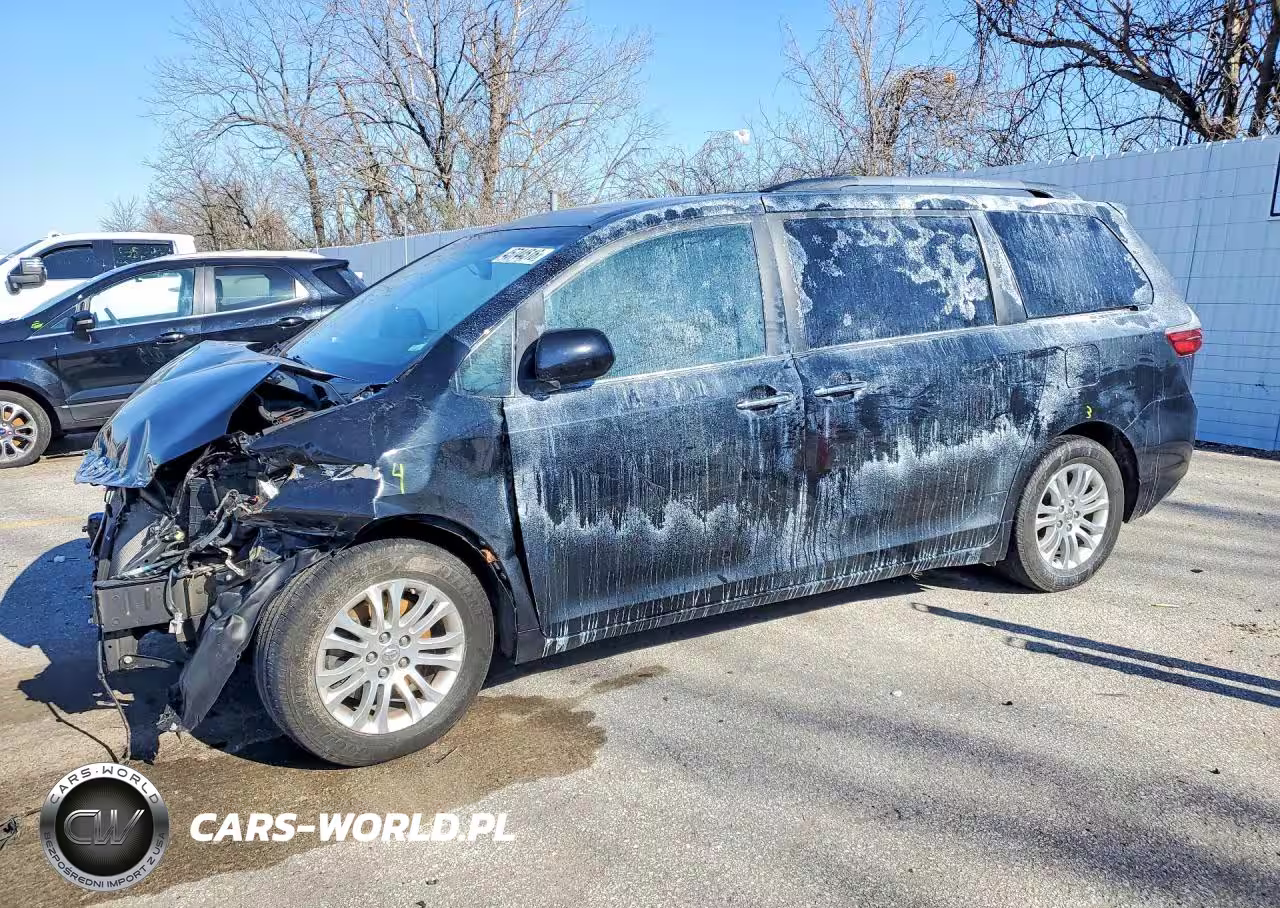 2016 Toyota Sienna Xle 8-Passenger