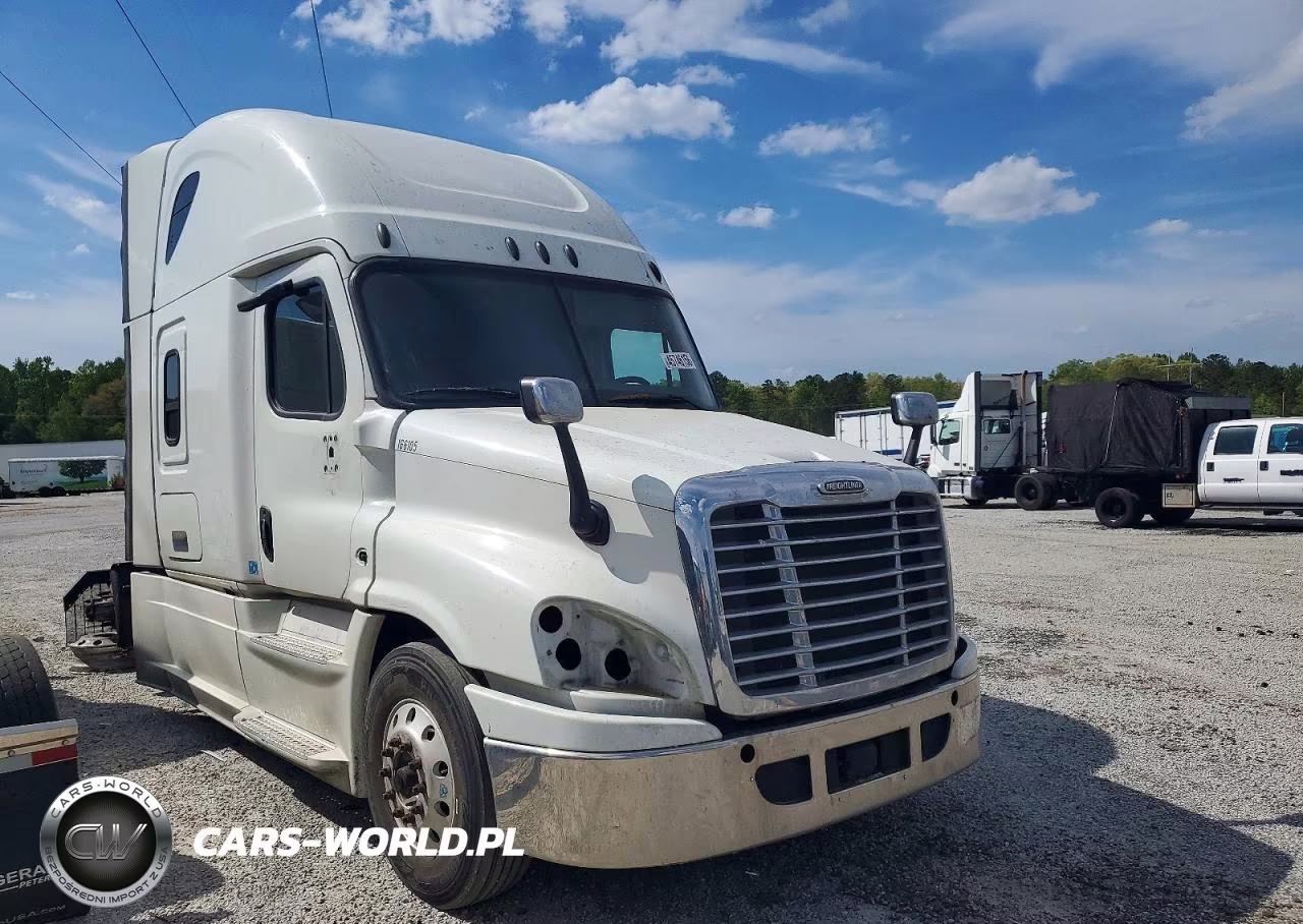 2017 Freightliner Cascadia 125 Semi Truck