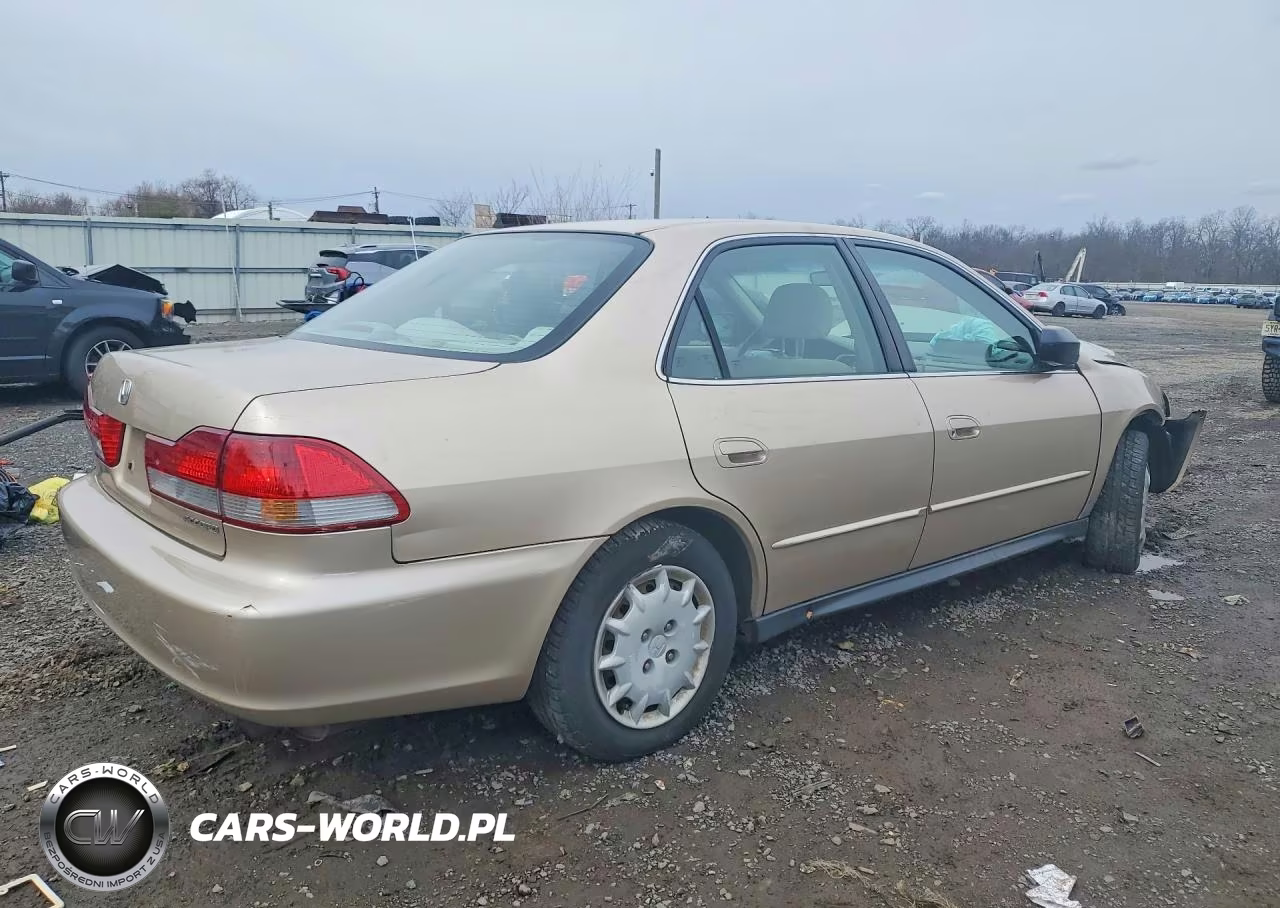 2001 Honda Accord Lx VIN:1HGCG66501A143154 - 3