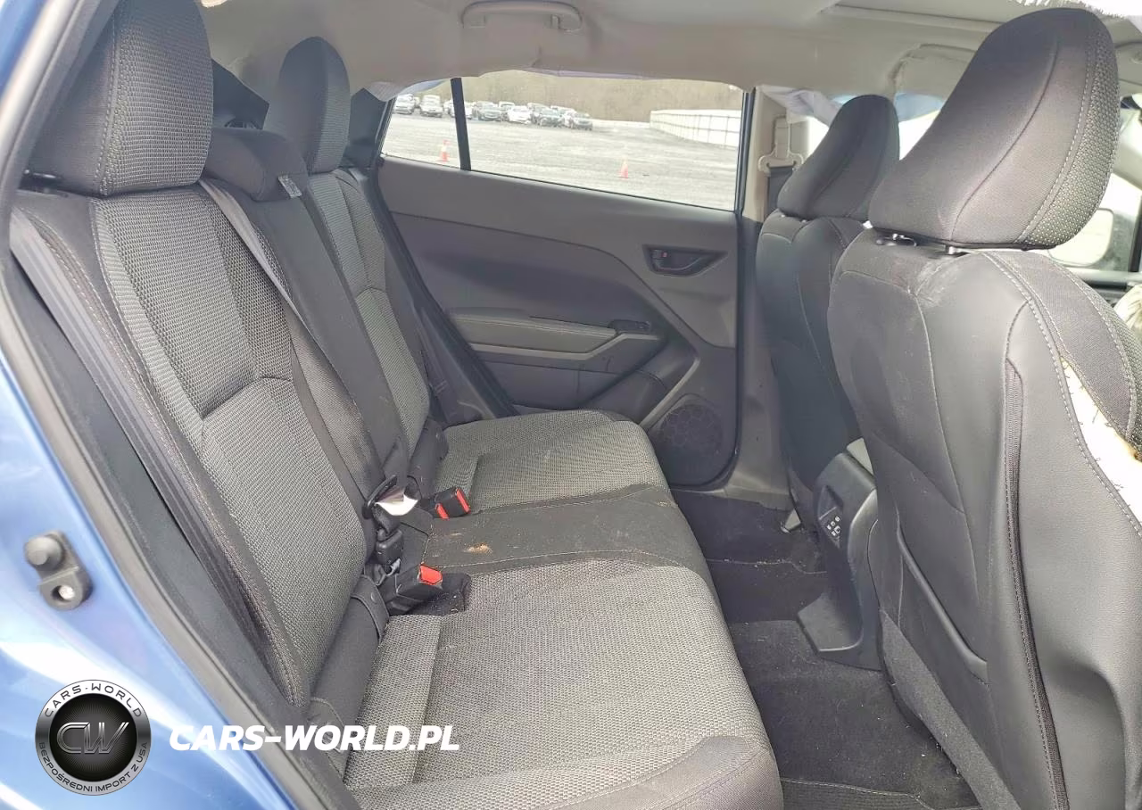 2024 Subaru Crosstrek Premium VIN:JF2GUADC4RH377461 - 10
