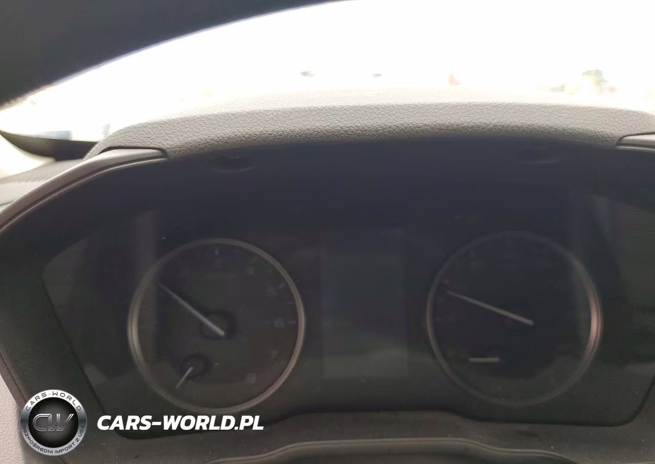 2024 Subaru Crosstrek Premium VIN:JF2GUADC4RH377461 - 9