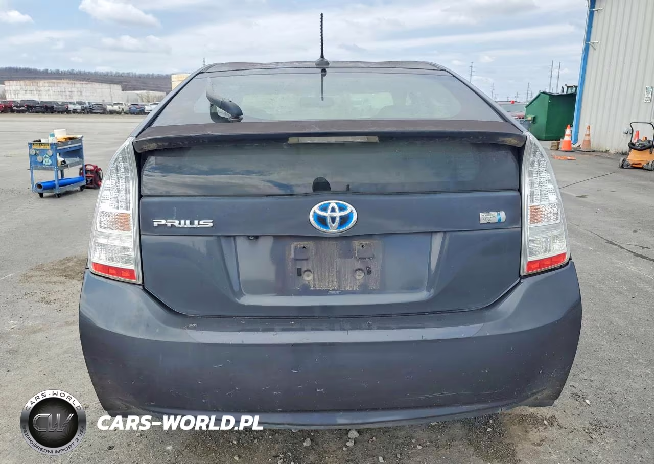 2010 Toyota Prius V VIN:JTDKN3DU4A0048062 - 6