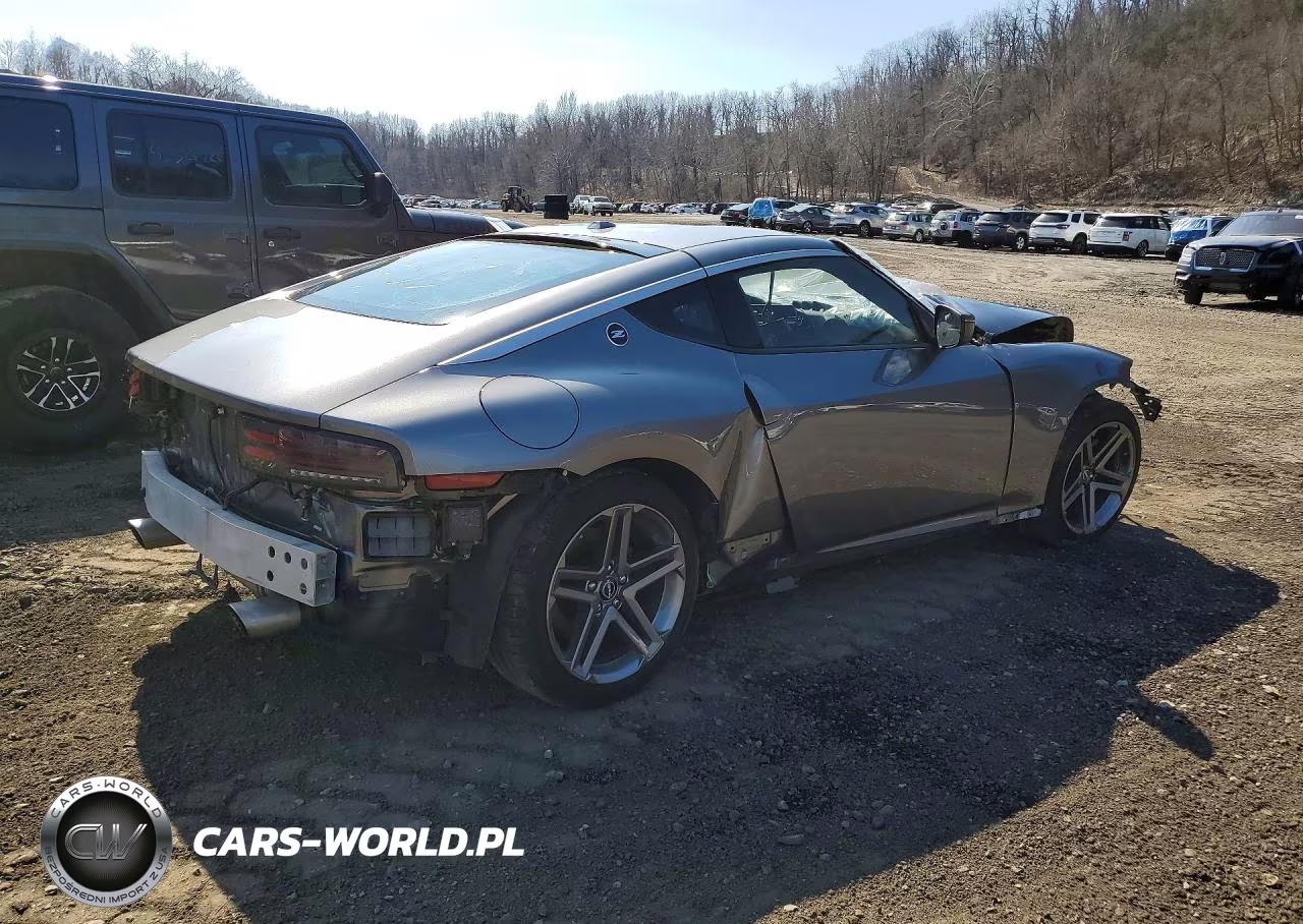 2025 Nissan Z Sport VIN:JN1BZ4AH7SM411145 - 3