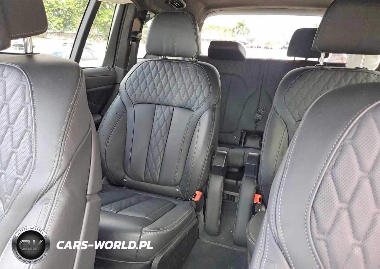 2025 BMW X7 xDrive40I VIN:5UX23EM0XS9Y68348 - 10