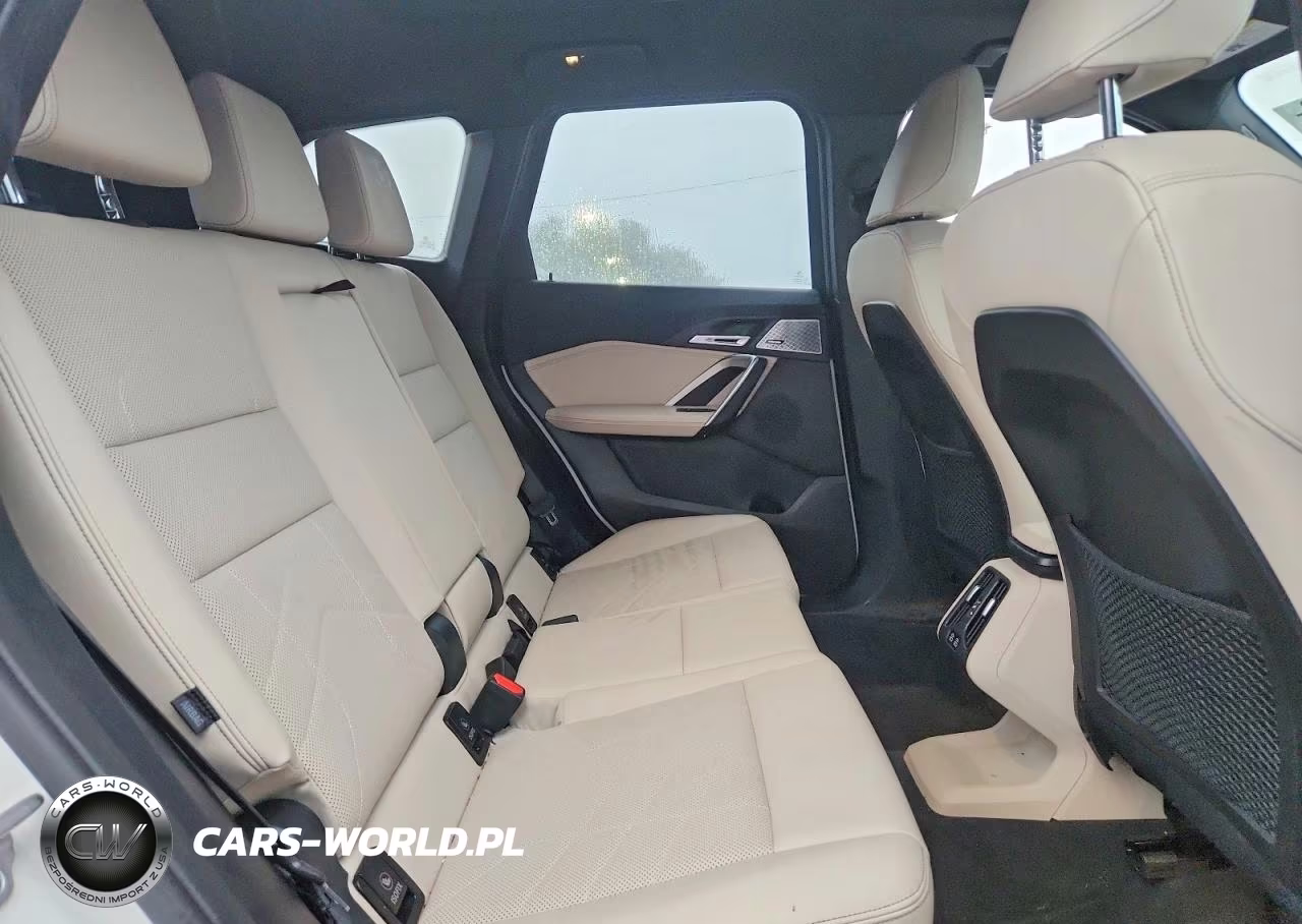 2023 BMW X1 xDrive28I VIN:WBX73EF06P5W30891 - 10