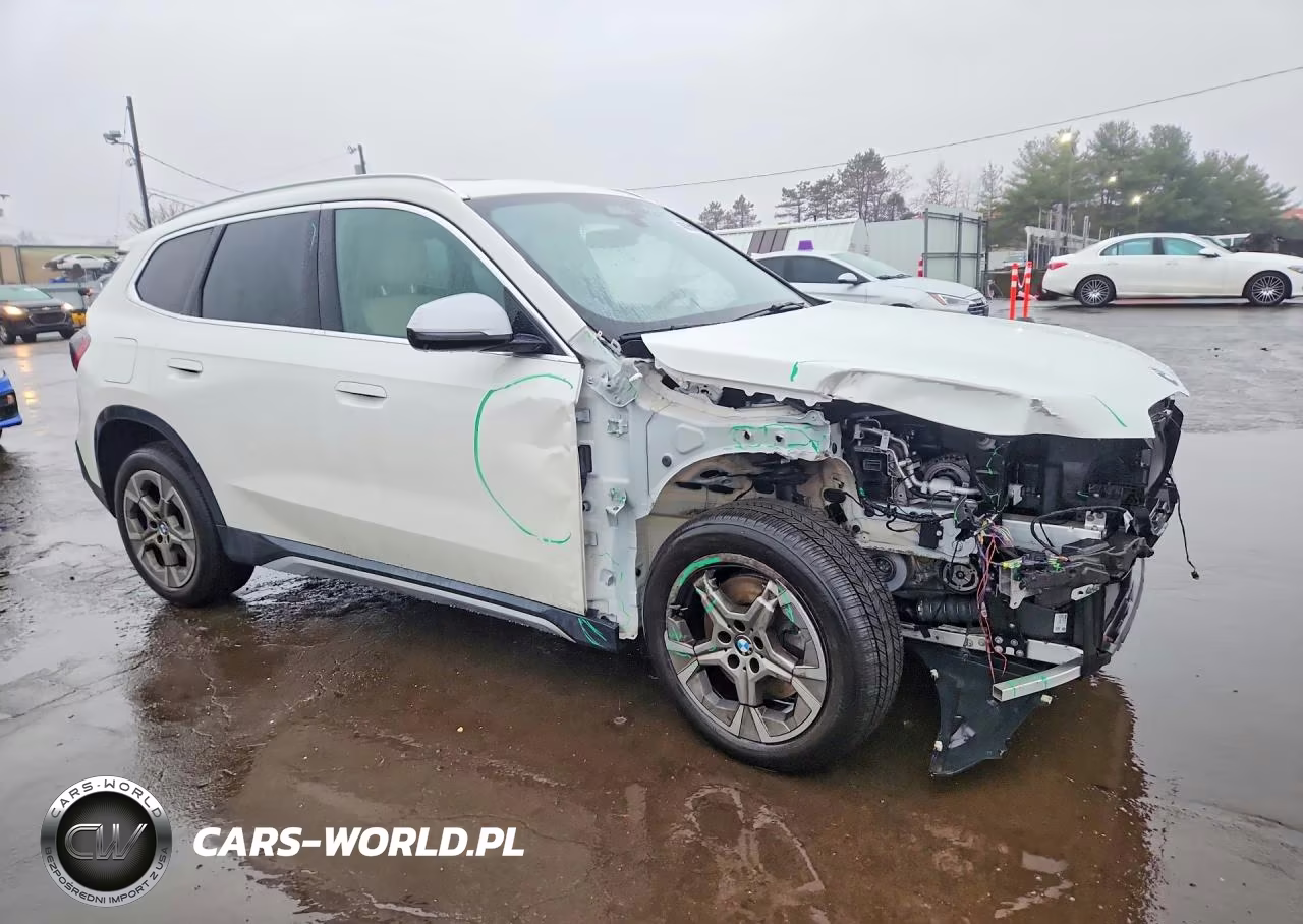 2023 BMW X1 xDrive28I VIN:WBX73EF06P5W30891 - 4