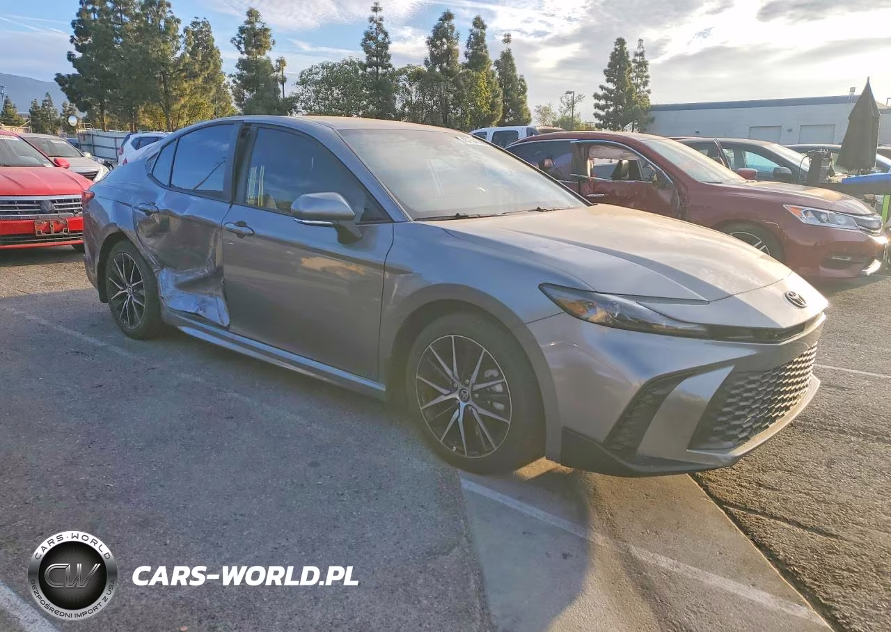 2026 Toyota Camry Se VIN:4T1DAACK6TU669349 - 4