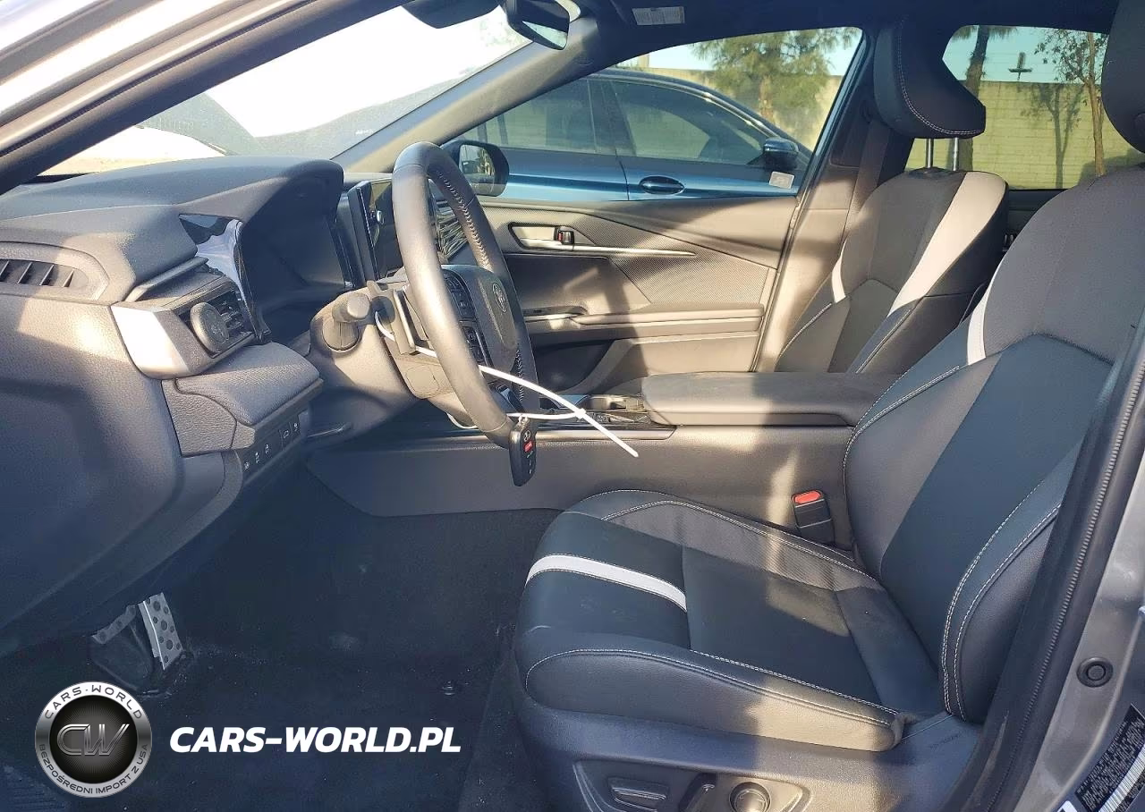 2026 Toyota Camry Se VIN:4T1DAACK6TU669349 - 7