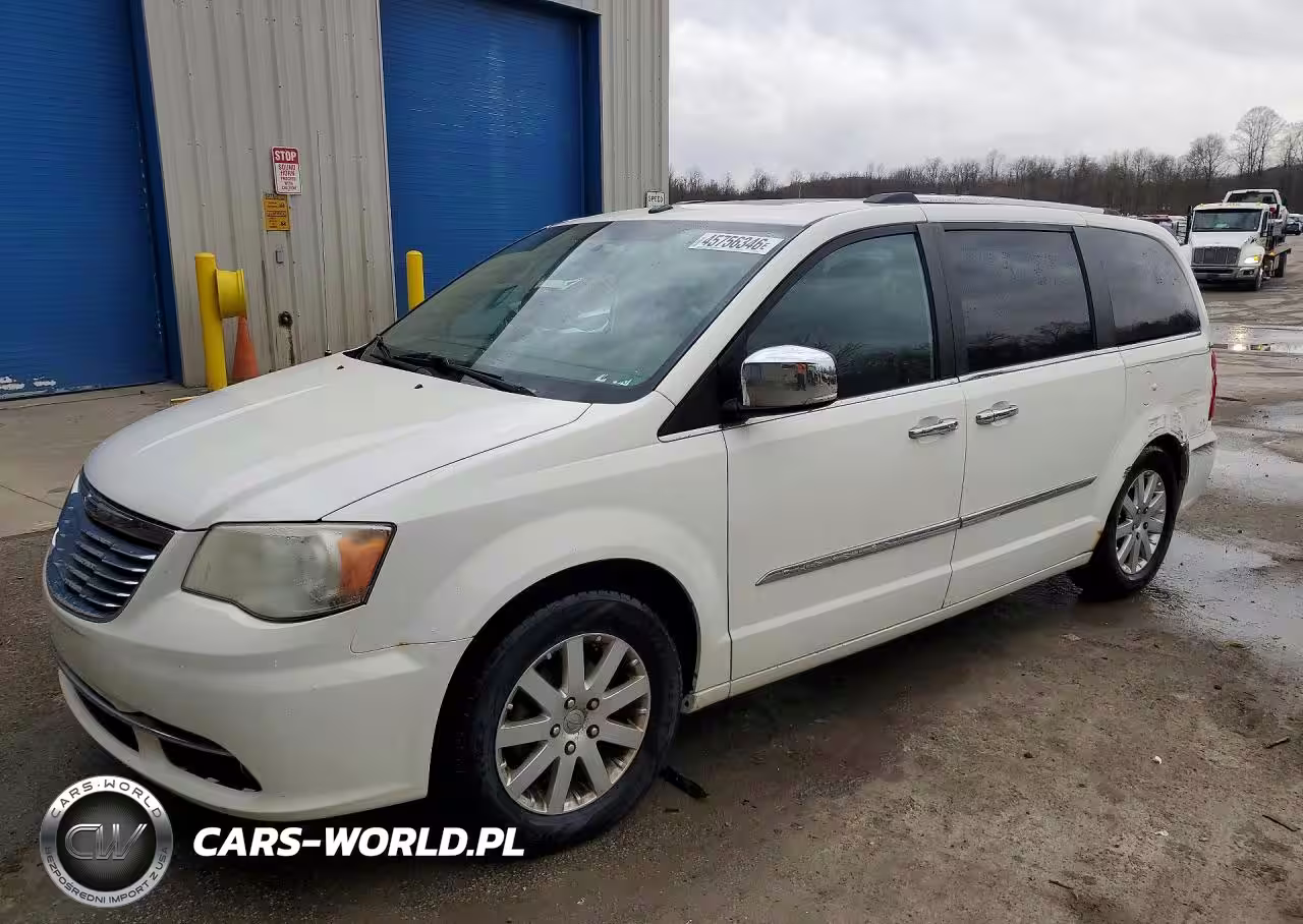 2011 Chrysler Town & Country Limited