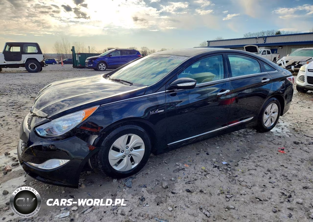 2013 Hyundai Sonata Hybrid Base – zdjęcie 1 z 12