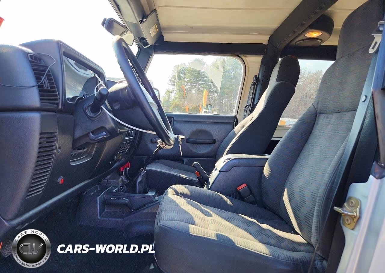 2005 Jeep Wrangler X VIN:1J4FA39S45P385536 - 7