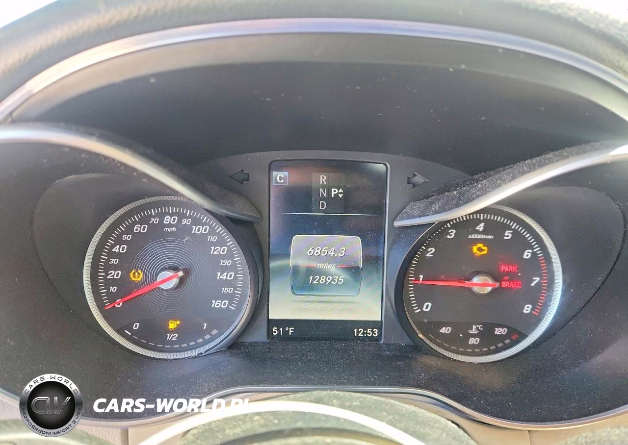 2017 Mercedes-Benz C 300 VIN:55SWF4JB9HU201858 - 9